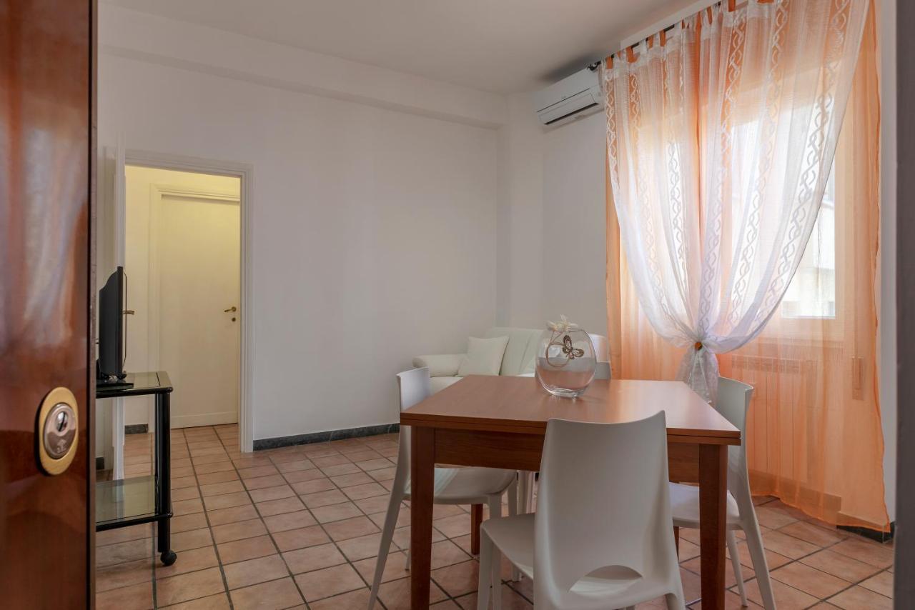 רומא San Giovanni In Laterano Cozy And Quiet Flat מראה חיצוני תמונה