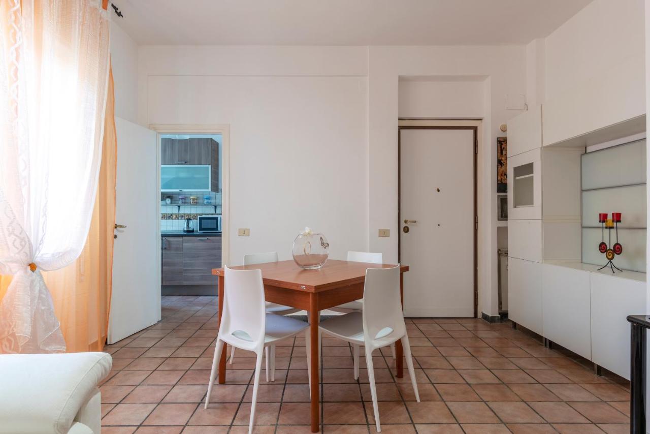 רומא San Giovanni In Laterano Cozy And Quiet Flat מראה חיצוני תמונה
